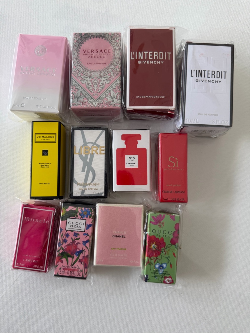 Assorted Designer Women's Fragrance Gift Set - Pink, Red, Green